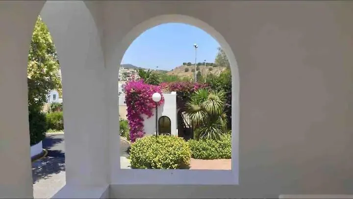 Fabuloso Y Amplio Duplex En Urb Jardines De Sotogrande 0*,  Spain