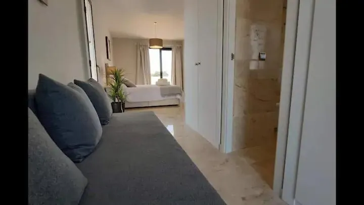 Apartment Fabuloso Y Amplio Duplex En Urb Jardines De Sotogrande